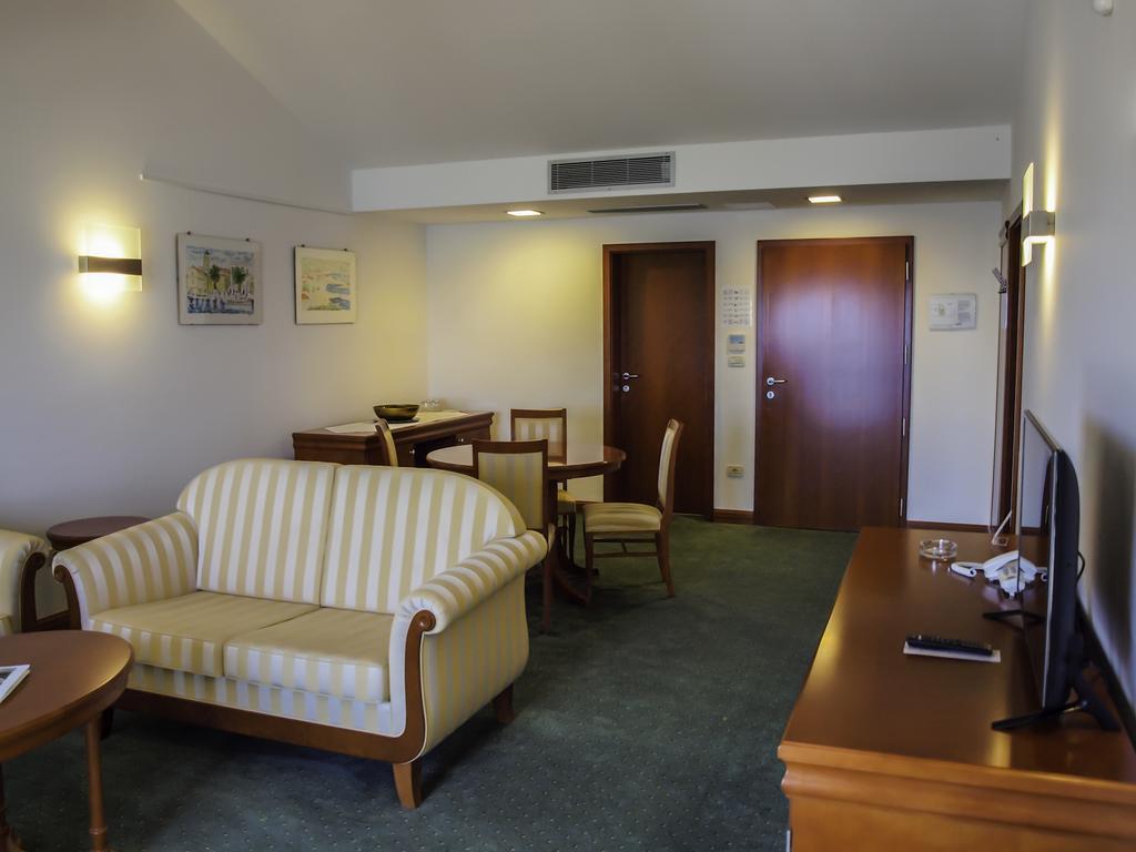 Hotel Villa Radin Vodice Ngoại thất bức ảnh